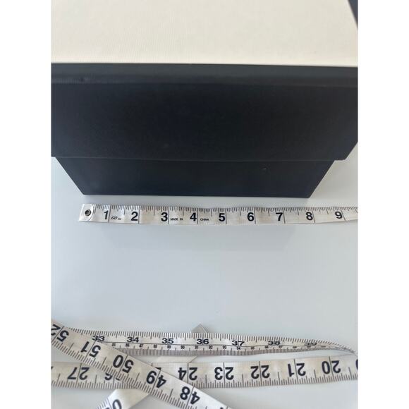 Gucci authentic shoe box perfect for a gift shoes storage home decor purse - Picture 9 of 10